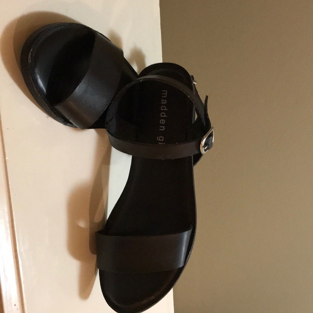 Black sandals